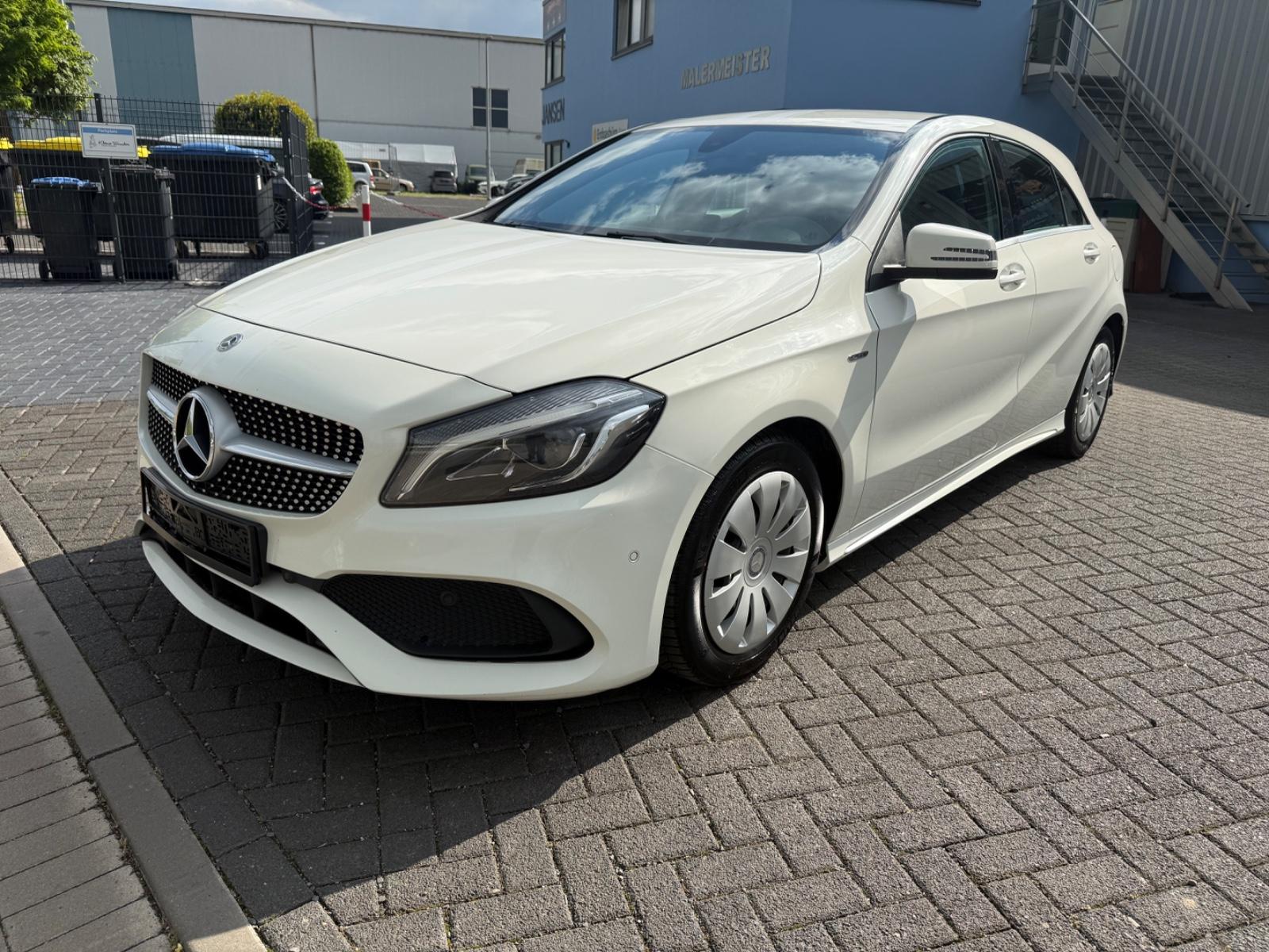 Mercedes-Benz A 180  Edition / Top Zustand/ AMG Line/
