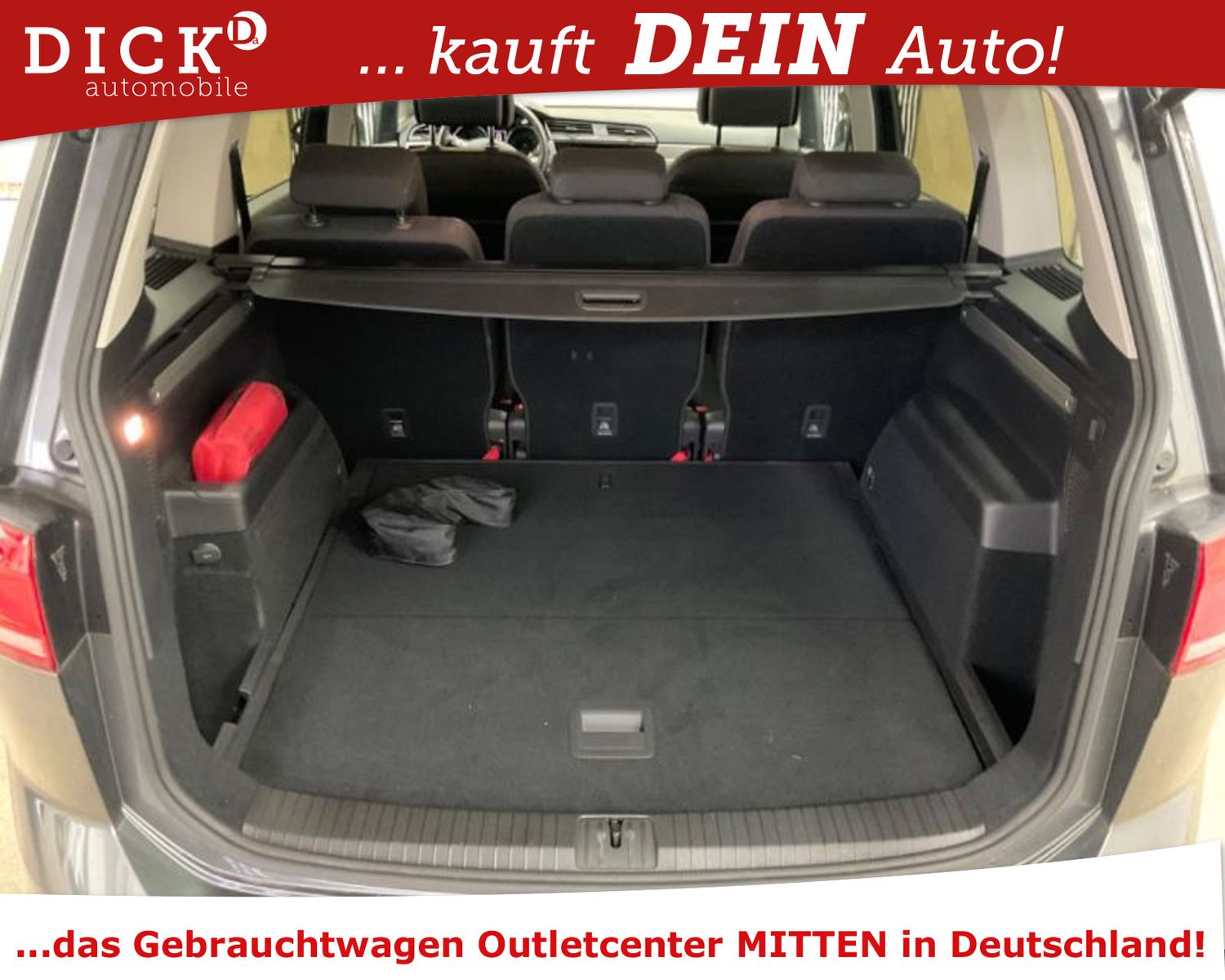 Fahrzeugabbildung Volkswagen Touran 2.0 TDI  NAVI/SITZHZ/SPORTFAHRW/8 FACH