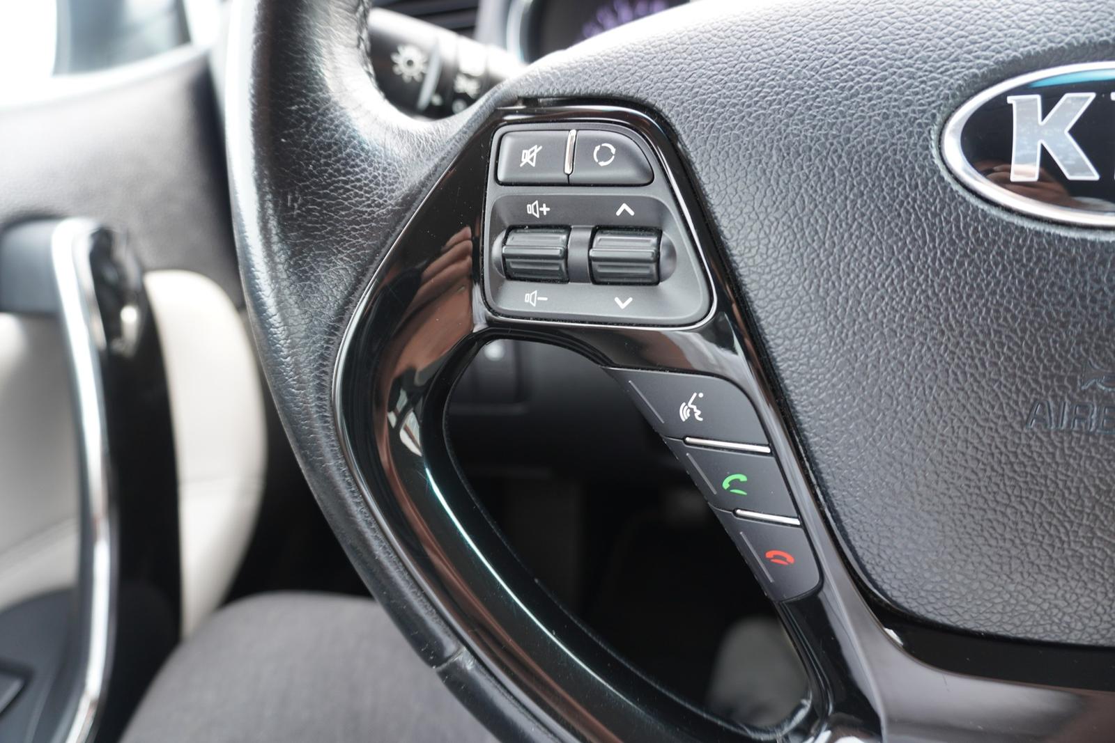 Kia Ceed SW 1.4 Attract Klimaaut. Kamera Sitzheizung