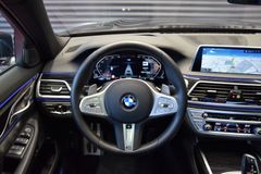 Fahrzeugabbildung BMW 740 d xDrive M Sport GSHD h&k Laser 360° HuD