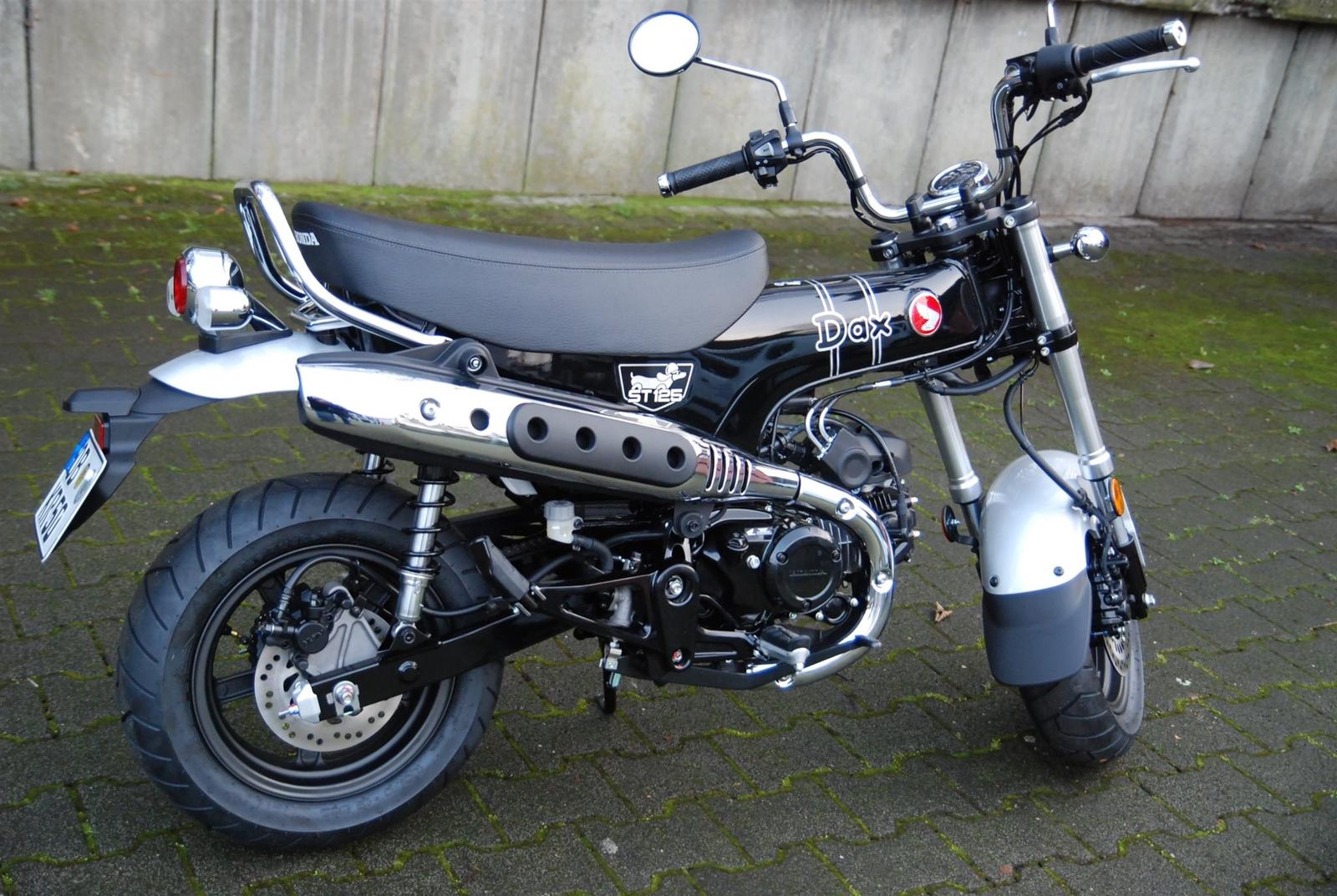 Honda Dax 125 ST125AS