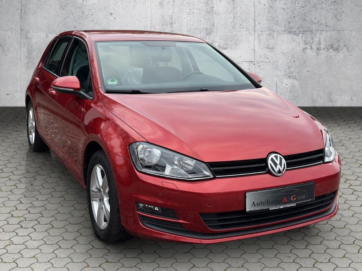 Volkswagen Golf 7 1.4 TSI Lim. Comfortline*SHZ*PDC*TEMPOMAT