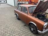 Trabant Andere - Trabant mit Benzin-Antrieb: Limousine