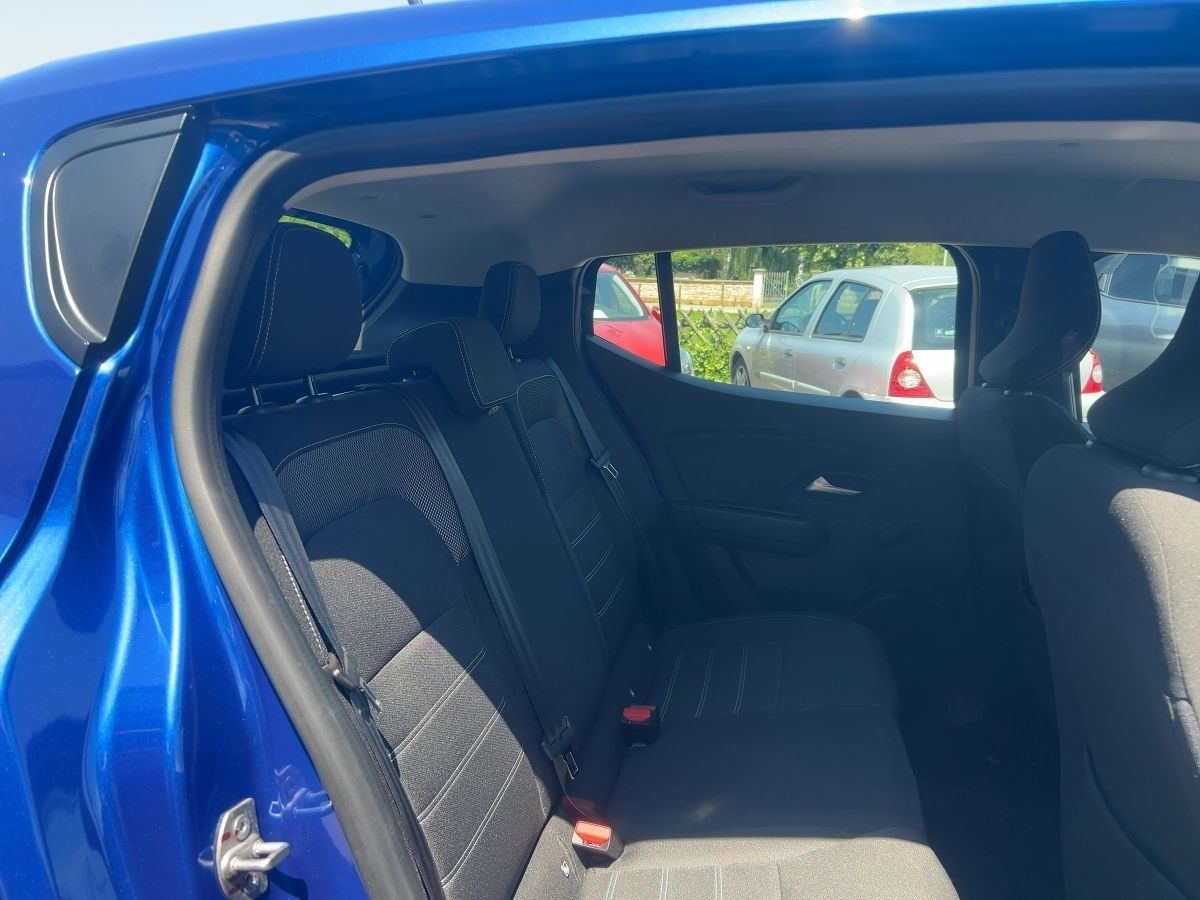 Fahrzeugabbildung Dacia Sandero Comfort TCe 90 Klima