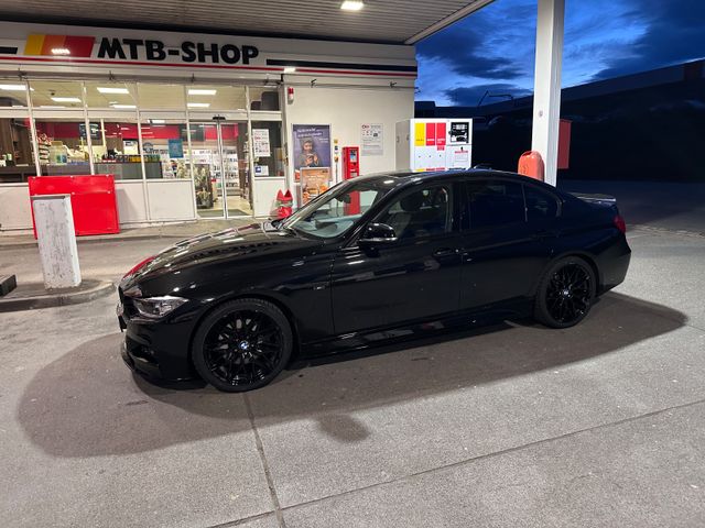 BMW 328i Sport Line mit M Paket 