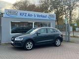 Audi Q3  Sport S tronic Sitzheizung USB Xenon Navi - : Geländewagen, Us