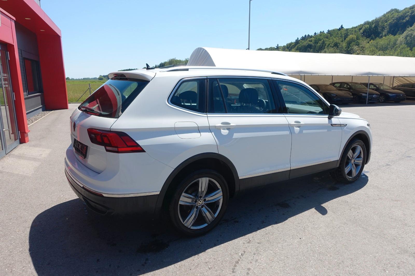 Volkswagen Tiguan Allspace Life EXP € 19990.--