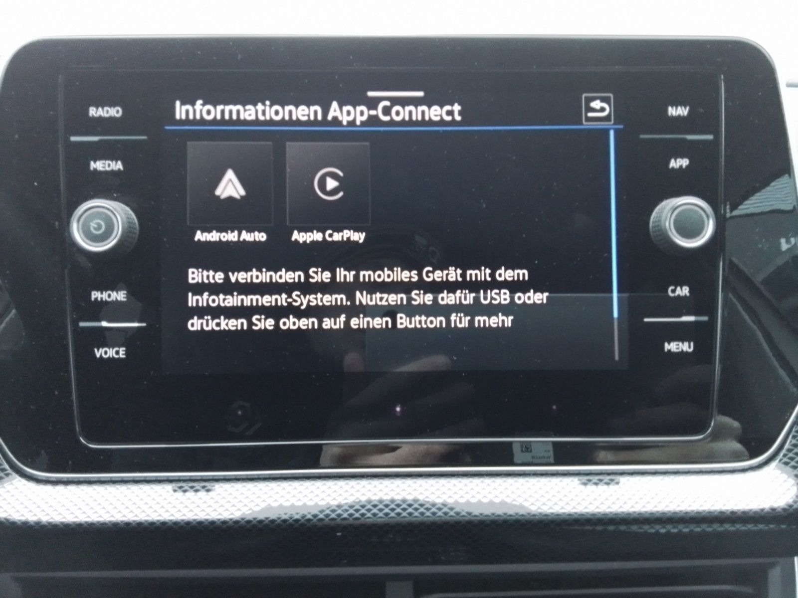 Fahrzeugabbildung Volkswagen T-Cross TSI Style DSG MATRIX AID NAVI PDC SHZ