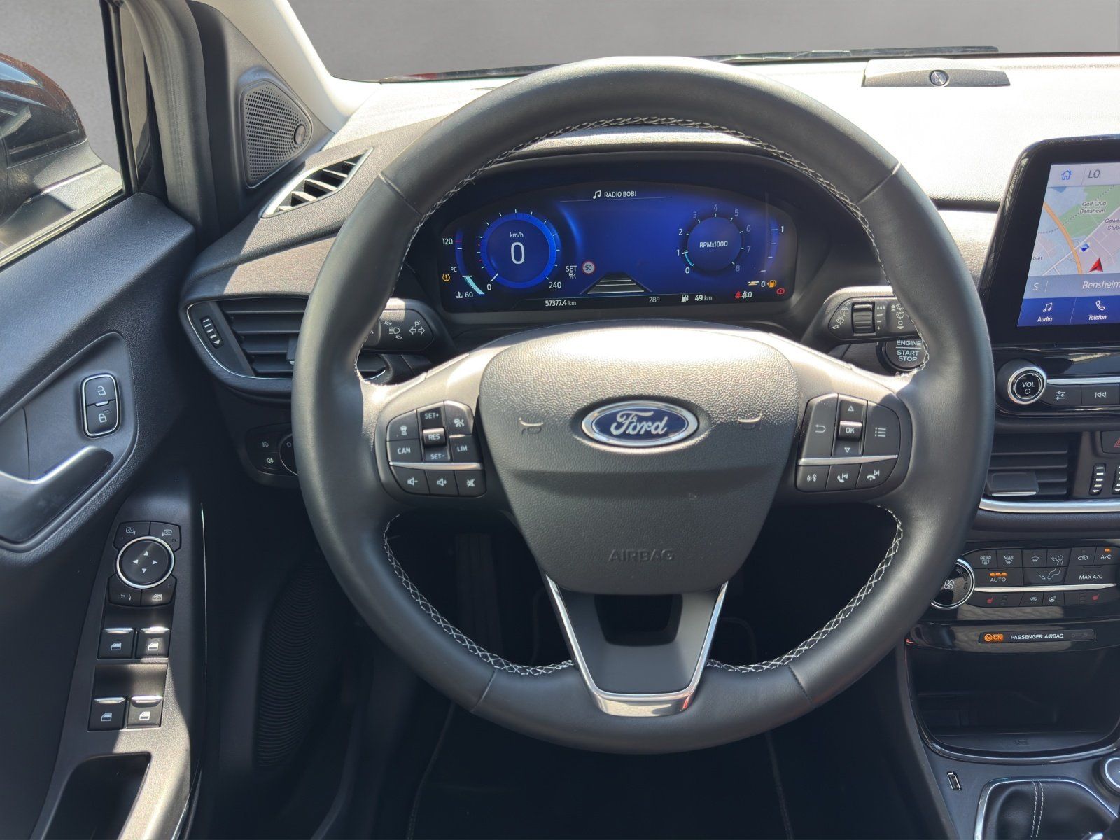 Fahrzeugabbildung Ford Puma 1.0 Titanium X ACC/KAMERA/NAVI/PANO/SHZ/LHZ