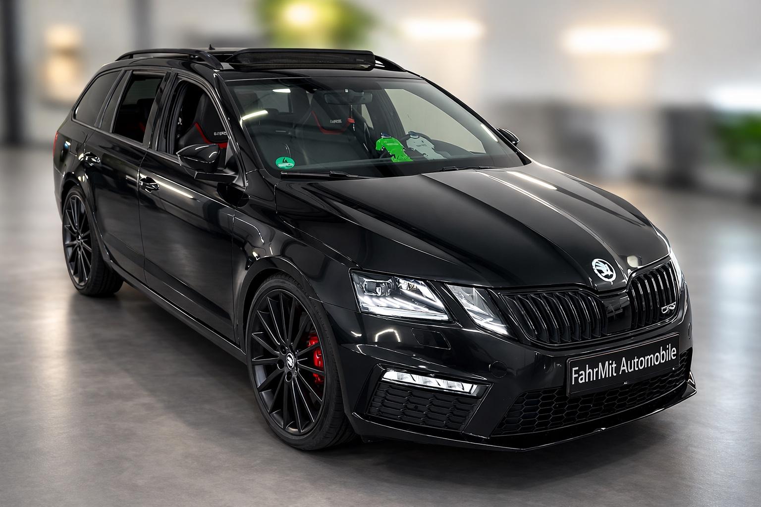 Skoda Octavia Combi RS 245