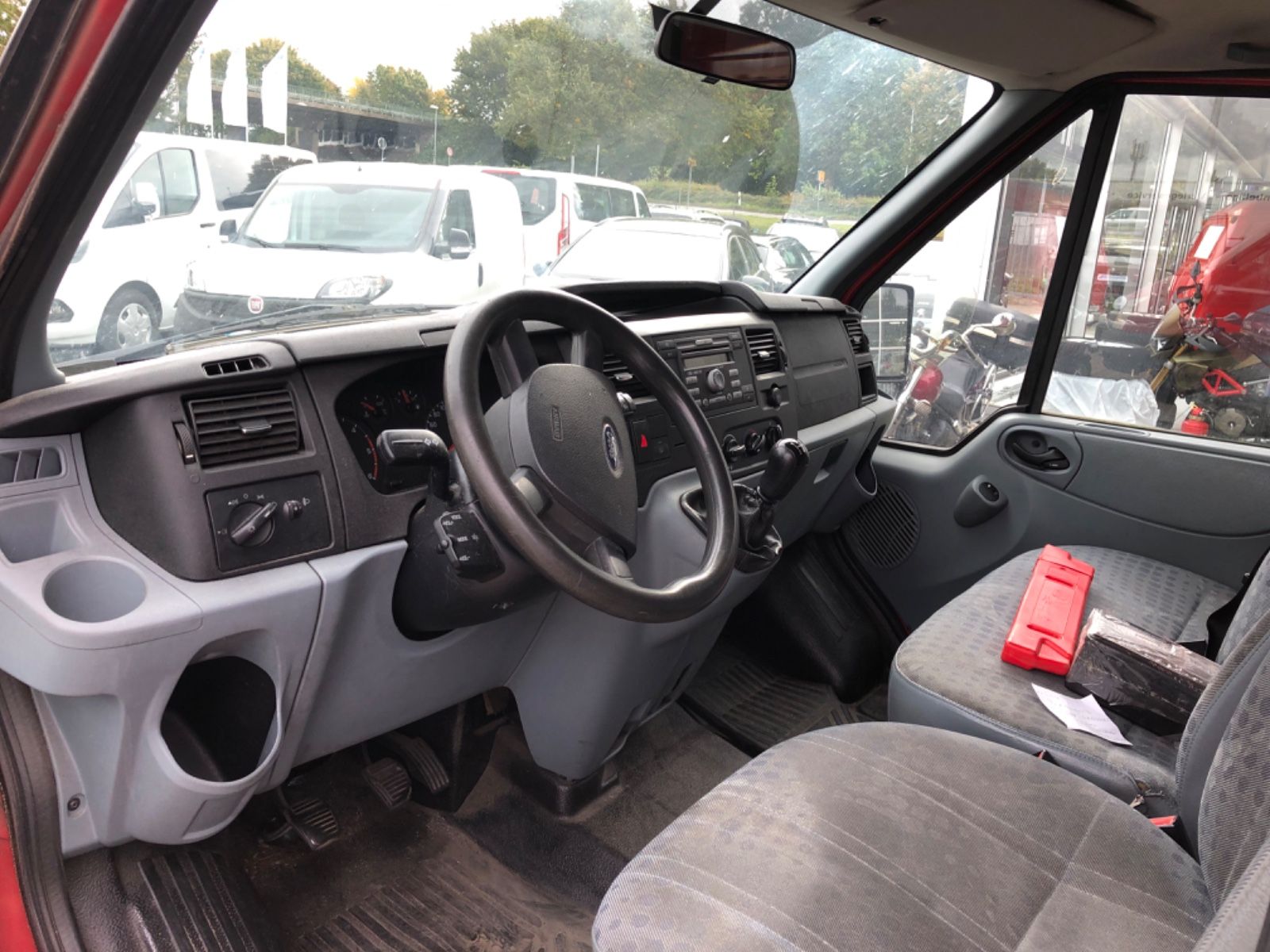 Fahrzeugabbildung Ford Transit  FT 300 L - Export