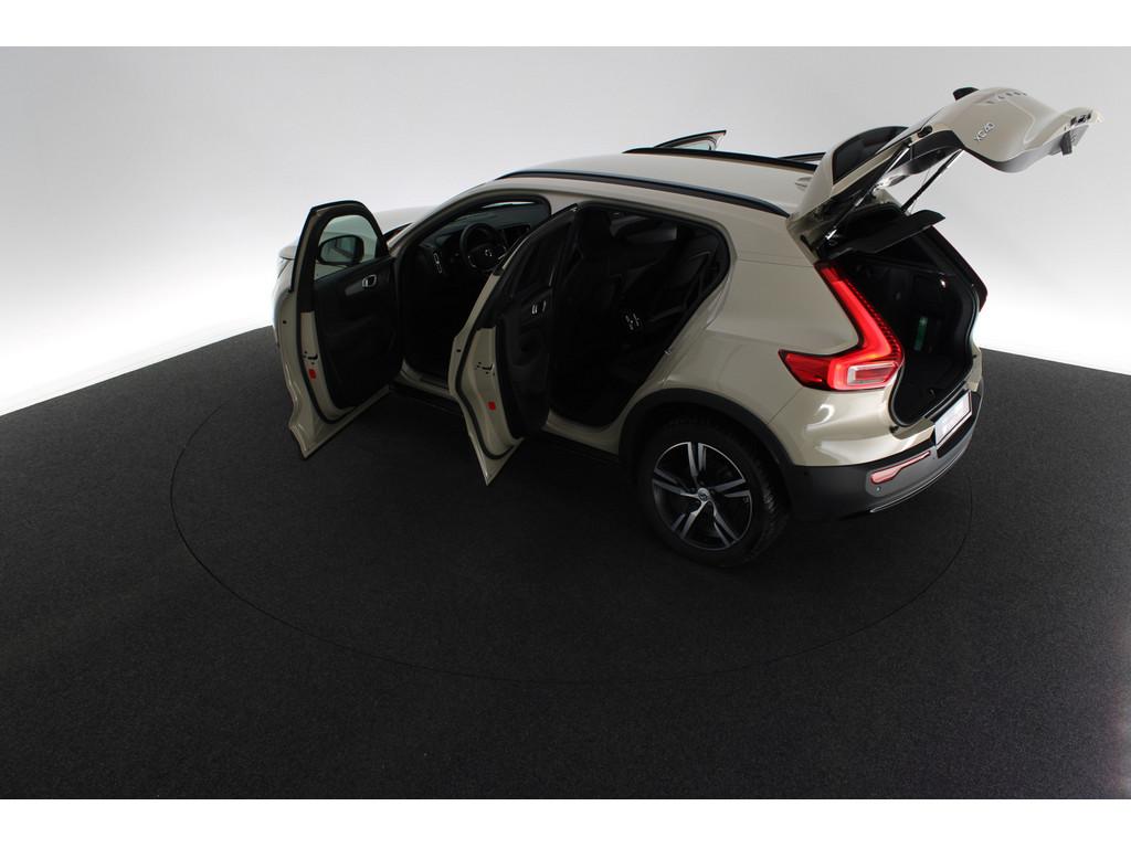 Volvo XC40 B3 Plus Dark SHZ LED NAVI MEMORY H/K 360°
