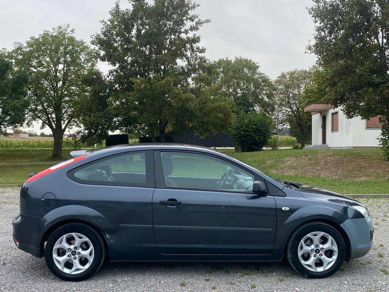 Ford Focus 2006 — engine 101 HP (74kW)