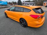 Ford Focus 2,3 EcoBoost ST Turnier ST - Ford Focus: Orange, ST