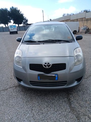 Toyota Yaris 1.3 5 porte