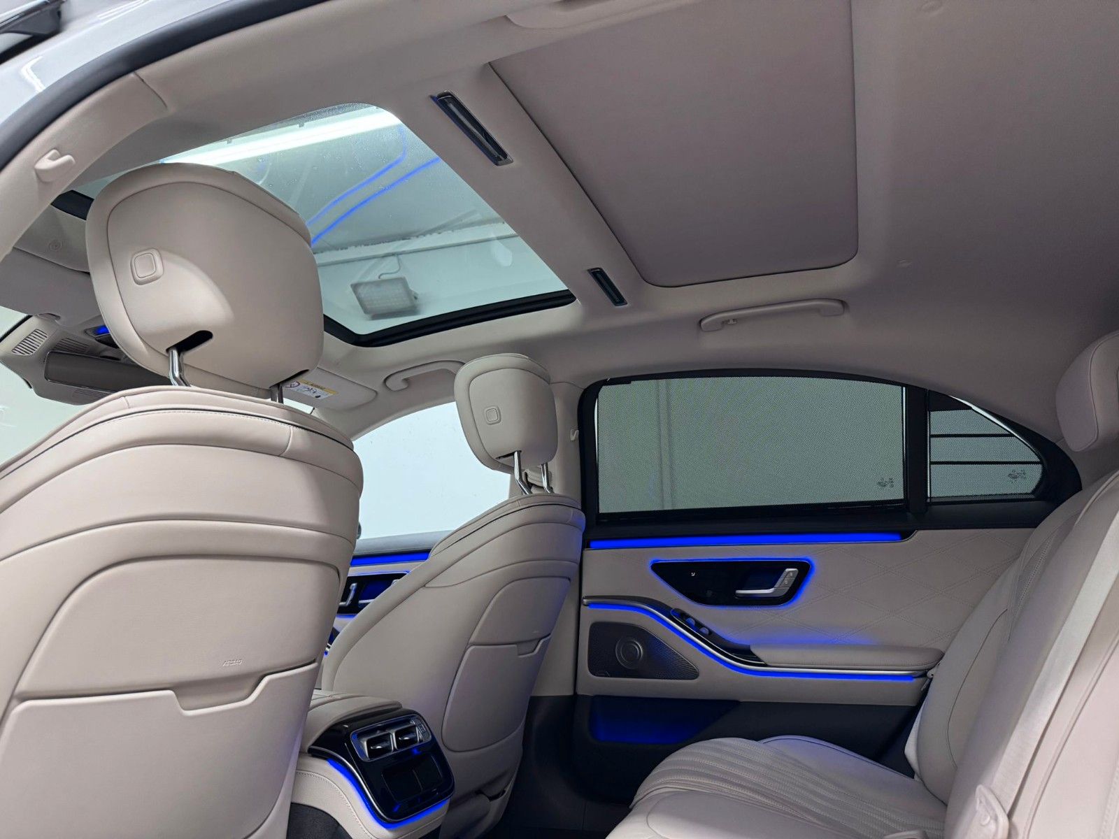 Fahrzeugabbildung Mercedes-Benz S 63 E Performance L *PANORAMA*MANUFAKTUR*
