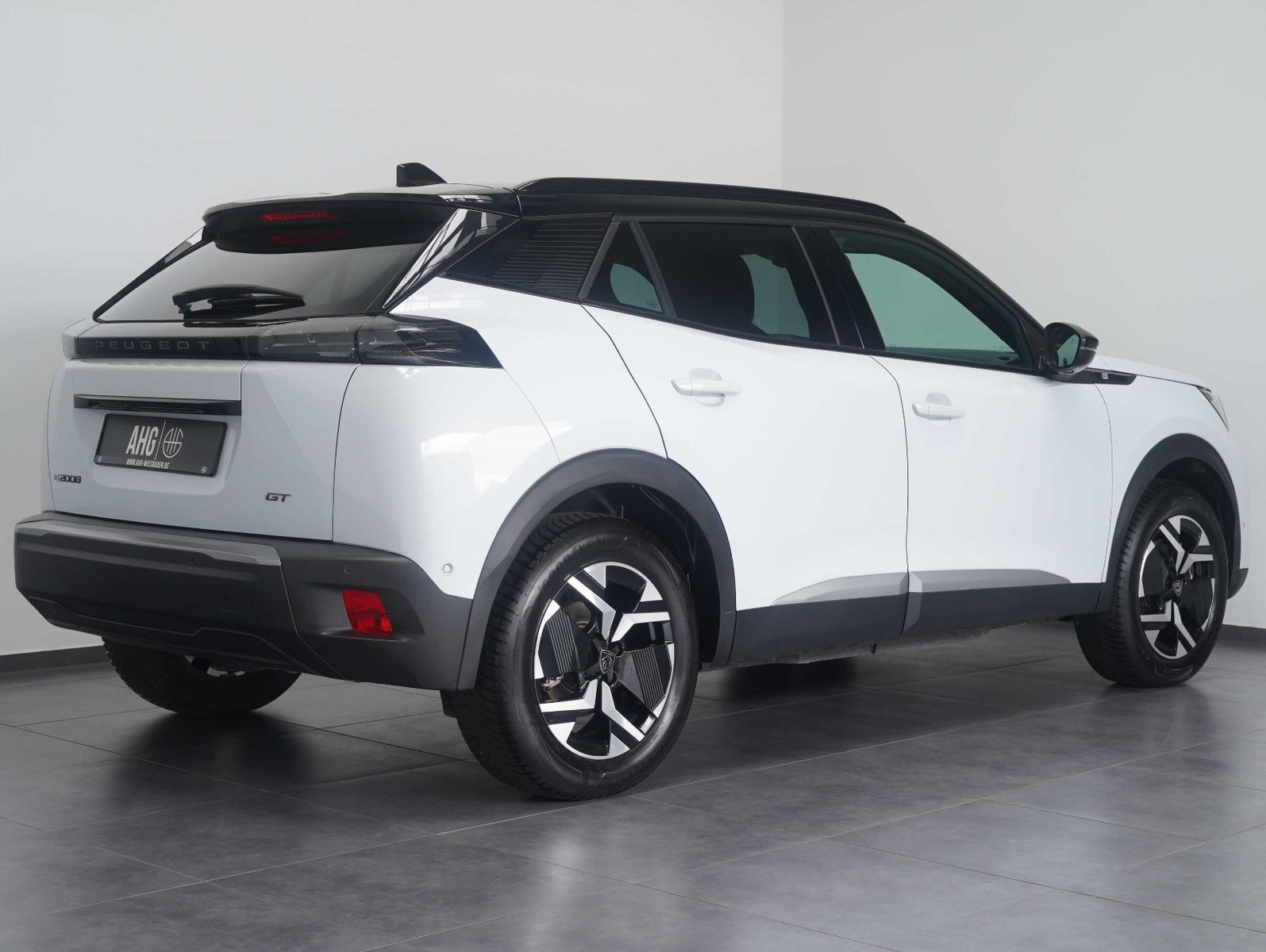 Fahrzeugabbildung Peugeot 2008 e- GT 11KW/LED/NAVI/360°/SOH