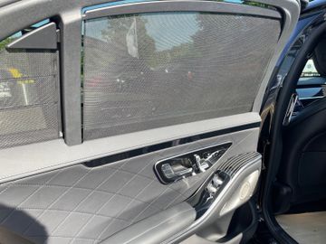 Fahrzeugabbildung Mercedes-Benz S 580 e Lang AMG Pano Burmester HUD Leder uvm.