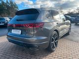 Volkswagen Touareg R-Line Standhzg|Pano|22"|AHK|LUFT|ACC - Volkswagen Touareg New cars