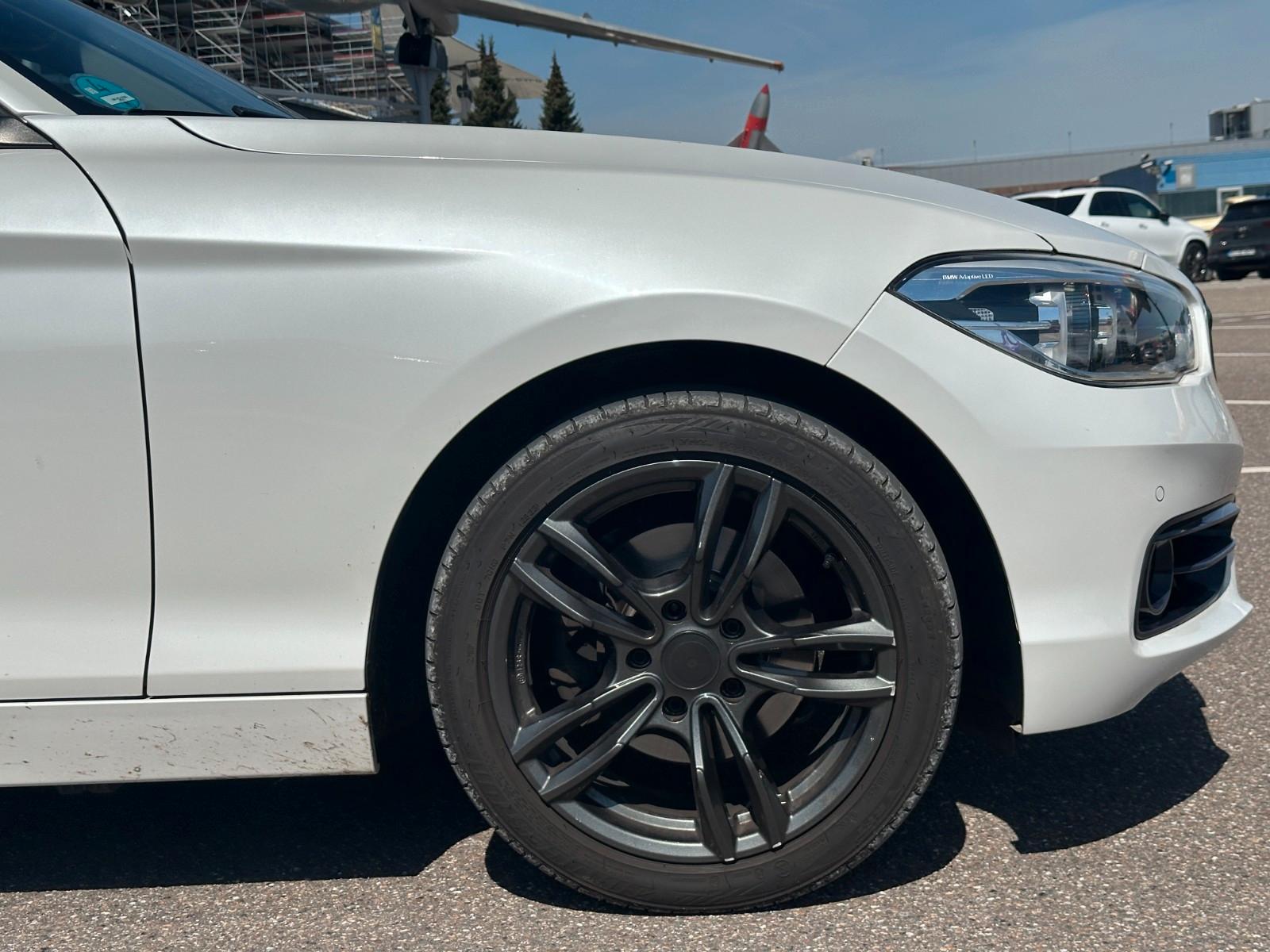 BMW 120 d Sport Line/NAV/TEMP/PDC/SHZ/MFL/KLIMAAULED