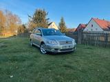 Toyota Avensis Combi Sol 2.0-l-VVT-i Automatik Sol - Toyota Avensis in Nürnberg