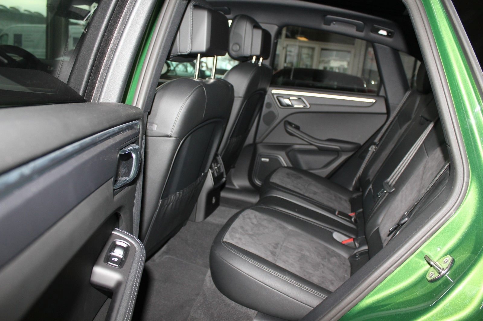 Porsche Macan Panorama RCam BOSE Alcantara Memory foto 11