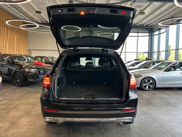 Mercedes-Benz GLC 250 *KEYLESS*Exklusive*3-ZONEN*SitzHZ*AHK*