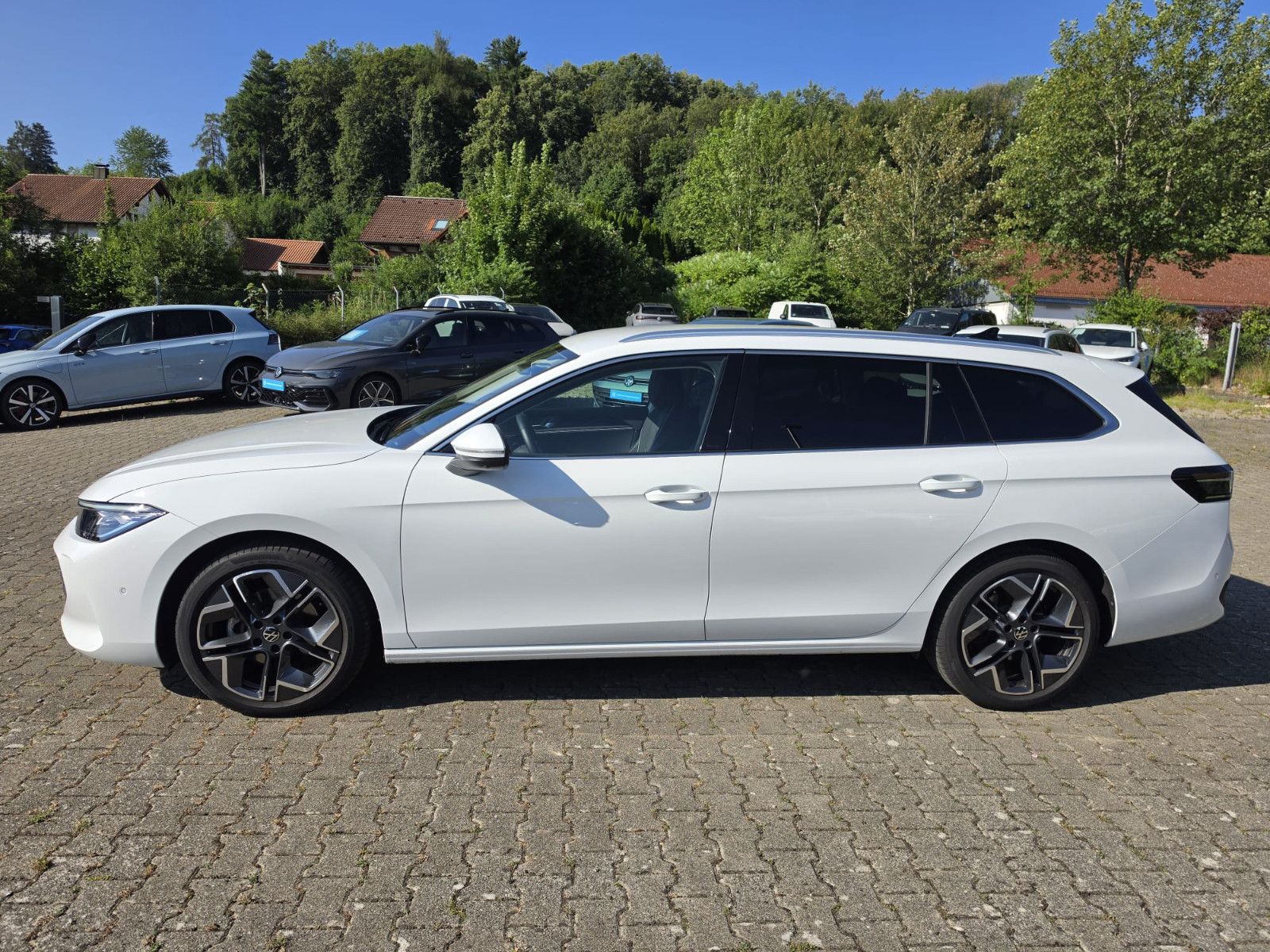 Volkswagen Passat Variant Business AHK Navi LED Bluetooth foto 2