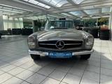 Mercedes-Benz 230SL Vollrestauration in Arabergrau - Autos aus dem Jahr 1966
