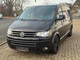 Volkswagen T5 Multivan Highline ATM-VW/KAMERA/NAVI/STANDHEI - Volkswagen T5 Multivan mit Diesel-Antrieb: Kleinbus
