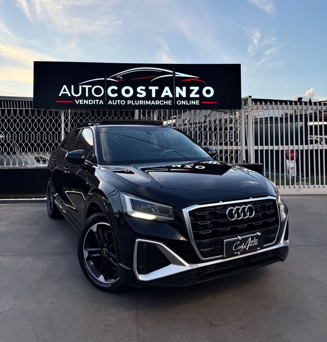 Audi Q2 30 TDI S tronic Identity Black 2022 TETT