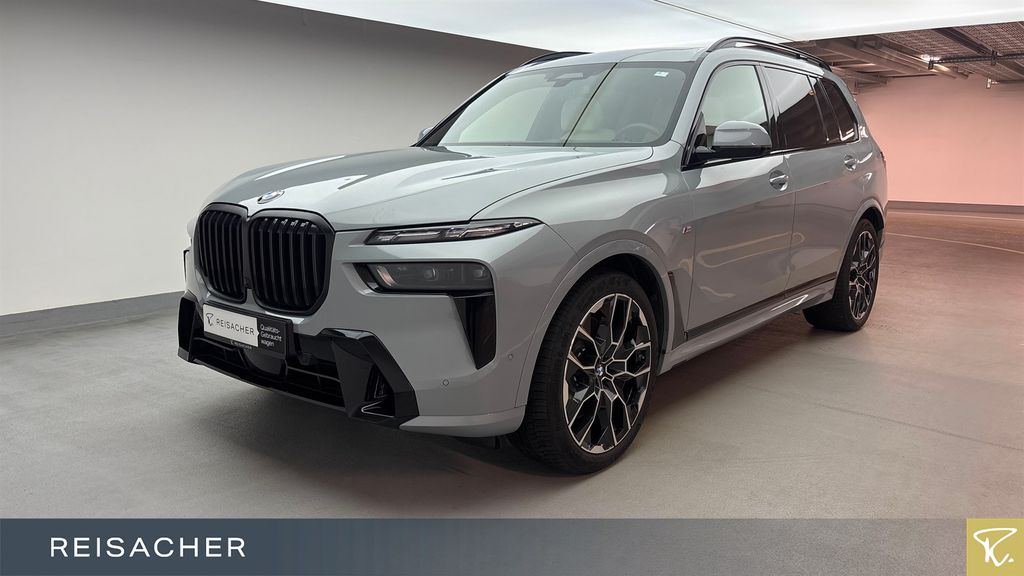 Image of BMW X7
