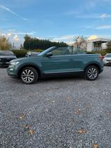 Volkswagen T-Roc Cabriolet Style - mit Benzin-Antrieb: Grün, Cabrio