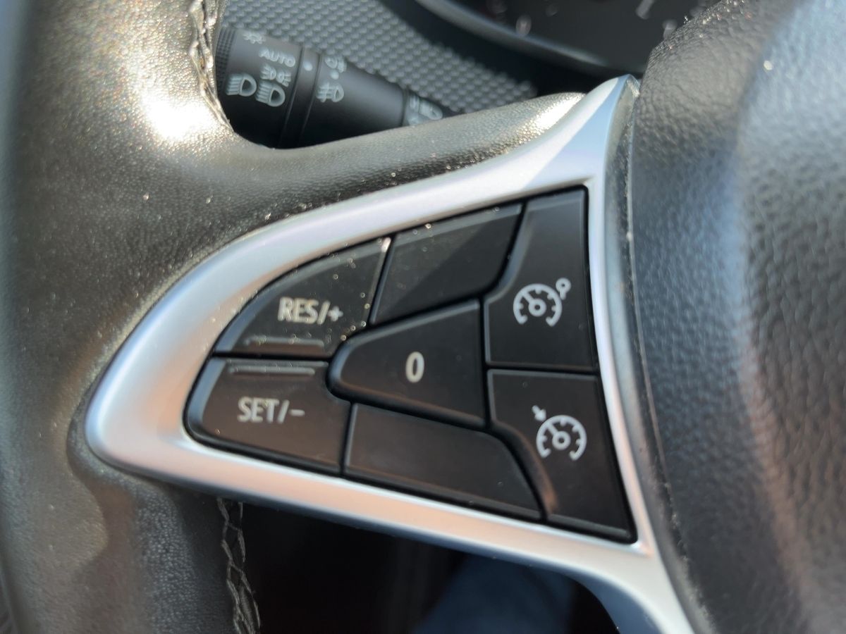 Fahrzeugabbildung Dacia Sandero Comfort TCe 90 (MY2021) ABS Fahrerairbag - mit KI generiert/bearbeitet
