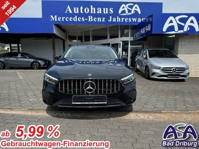 Mercedes-Benz A 200 Limousine+AMG Line+Night+Smartphone Integr