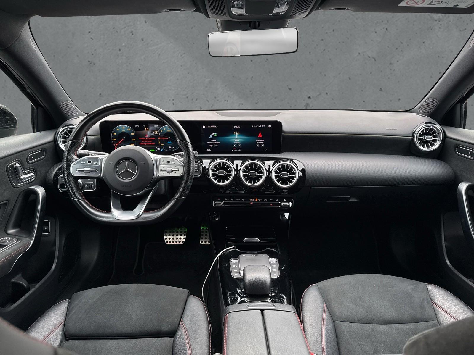 Mercedes-Benz A250e AMG /360°/MBUX/NIGHT/WIDE/CARPLAY