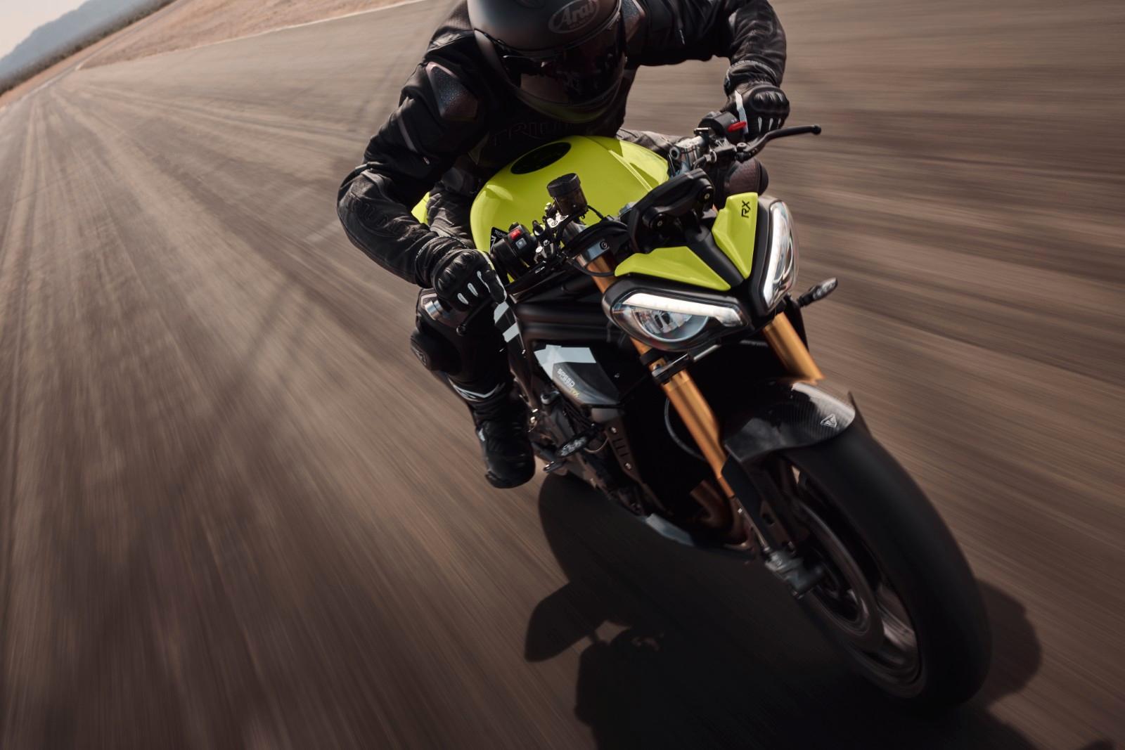Triumph Speed Triple 1200 RX LIMITED INKL. LIEFERUNG