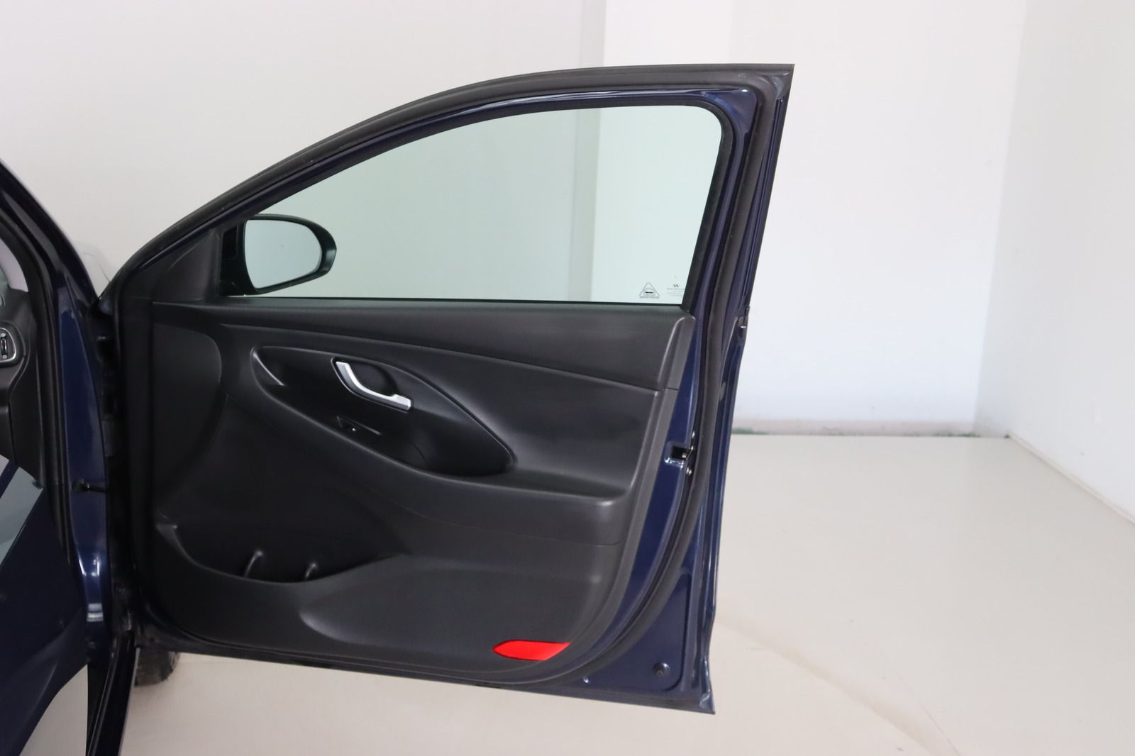 Fahrzeugabbildung Hyundai i30 1.4i * SHZ * Navi * DAB+ * Klima * YES!