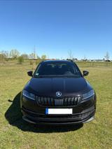 Skoda Karoq 1.5l TSIDSG SPORTLINE / DCC / Top gepflegt - Skoda Karoq: Von Privat