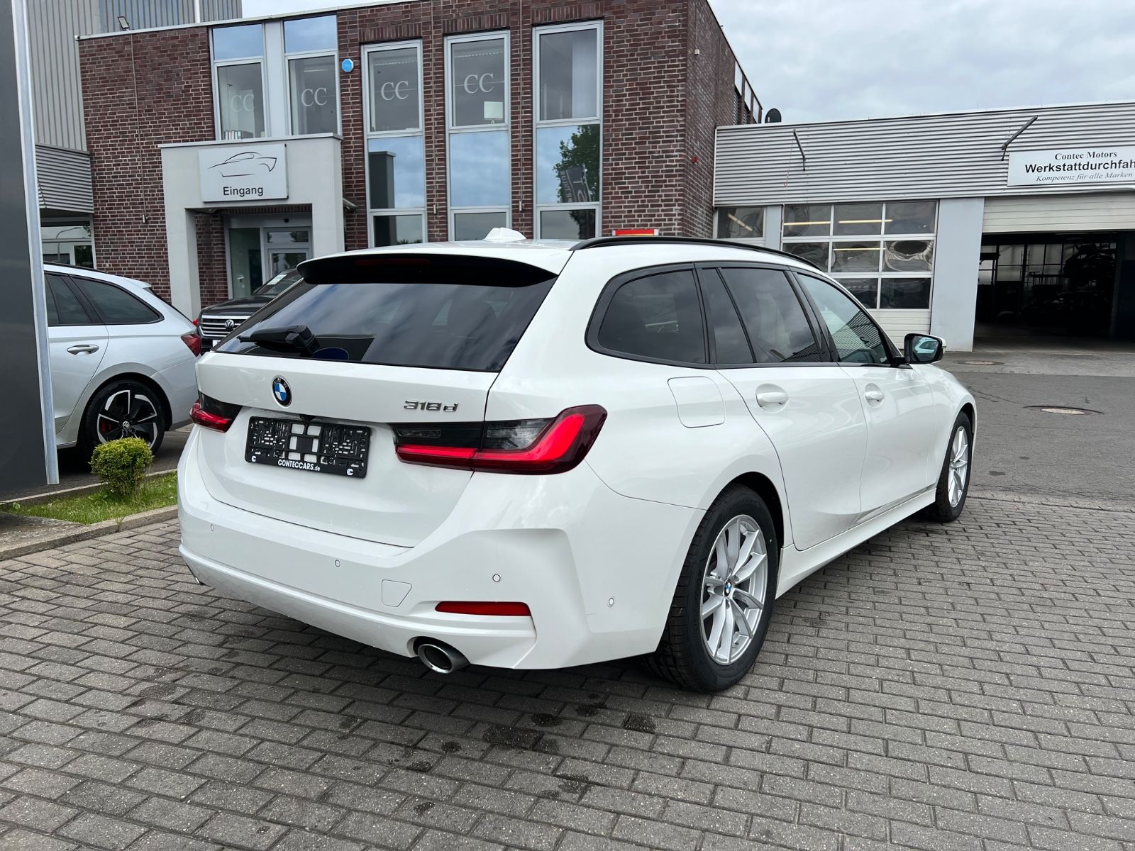 BMW 318d Touring AHK+HuD+ACC+Park Assist+Sportsitze foto 8