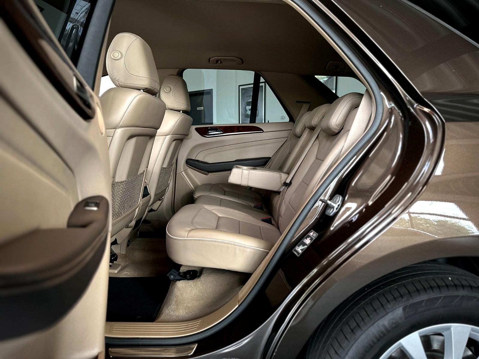 Mercedes-Benz ML 350 4Matic *Traum*Kamera*AHK*Deutsches-FZG*