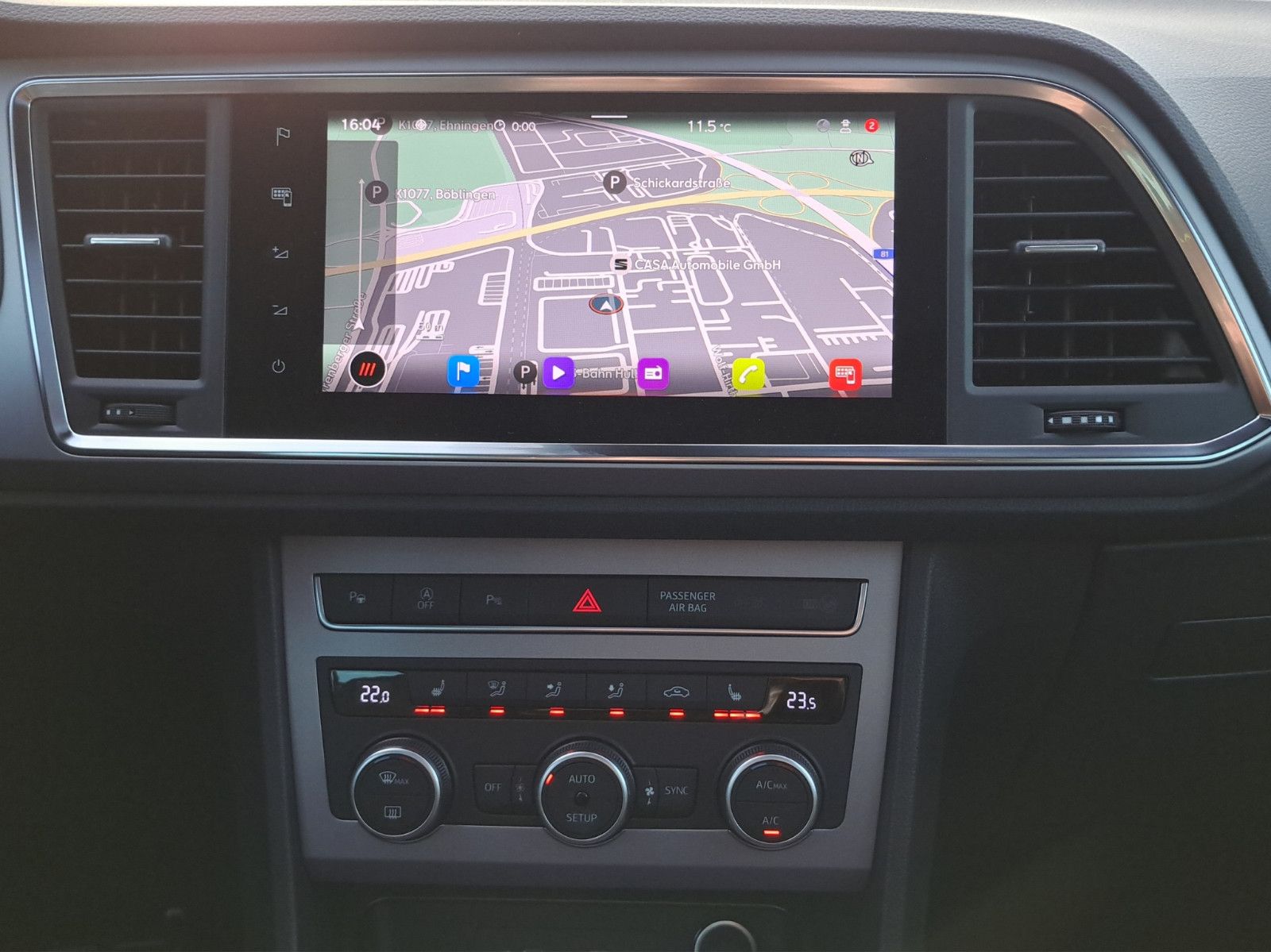 Ateca FR 2.0 TDI DSG AHK Panodach Navi