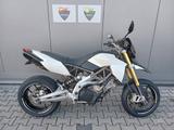 Aprilia SMV 750 DORSODURO  - APRILIA DORSODURO