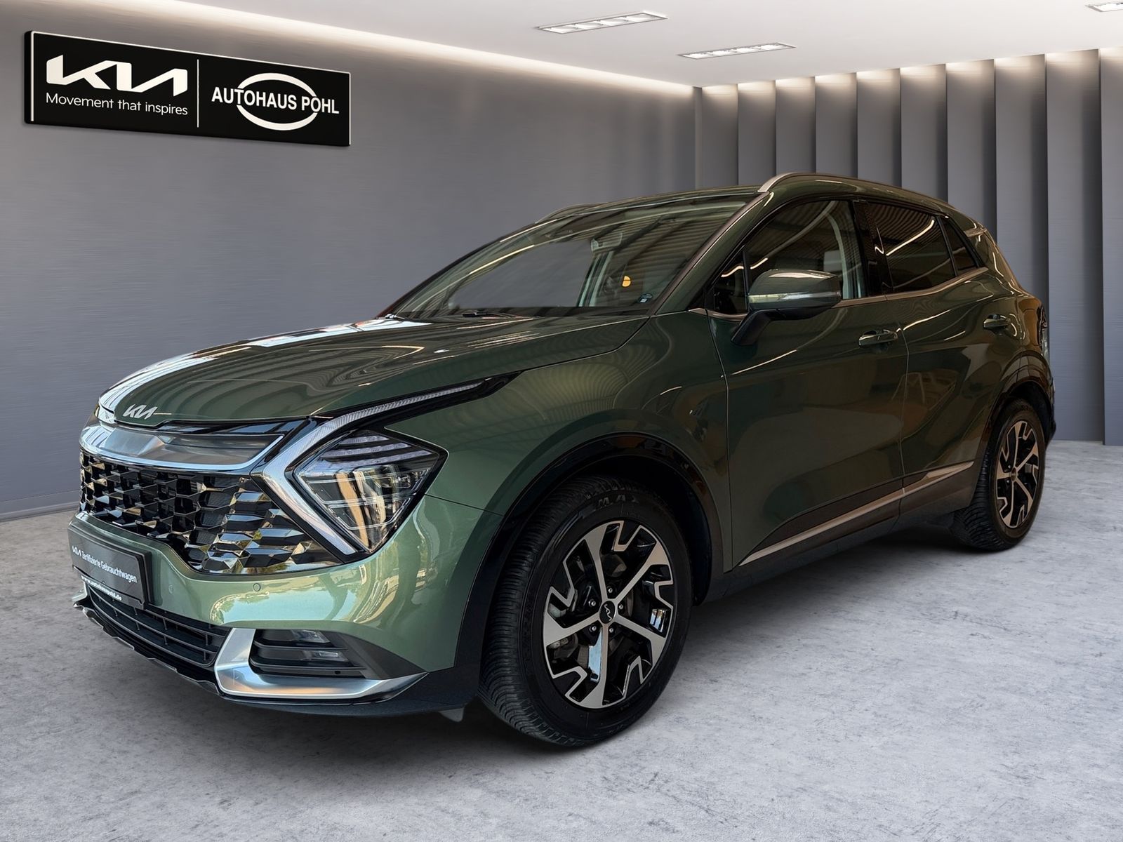Fahrzeugabbildung Kia SPORTAGE 1.6T 48V 2WD DCT Spirit