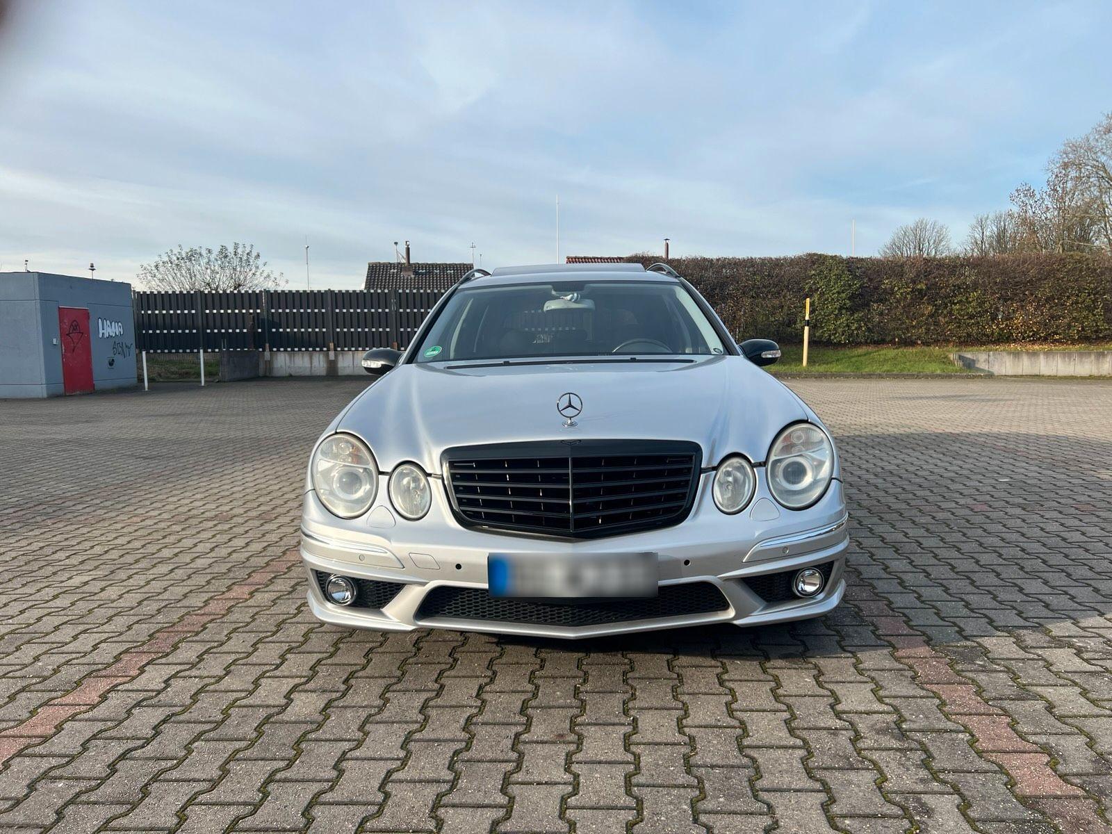 Mercedes-Benz E280 2005 — photo 12