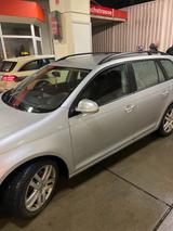 Volkswagen Vw Golf 5 1.9 tdi Motor und Getriebe laufe... - Volkswagen Golf aus 2008 mit Diesel-Antrieb: Kombi