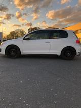 Volkswagen Golf 2.0 TSI DSG GTI* DYN-Audio*Xenon - Volkswagen Golf aus 2009: GTI