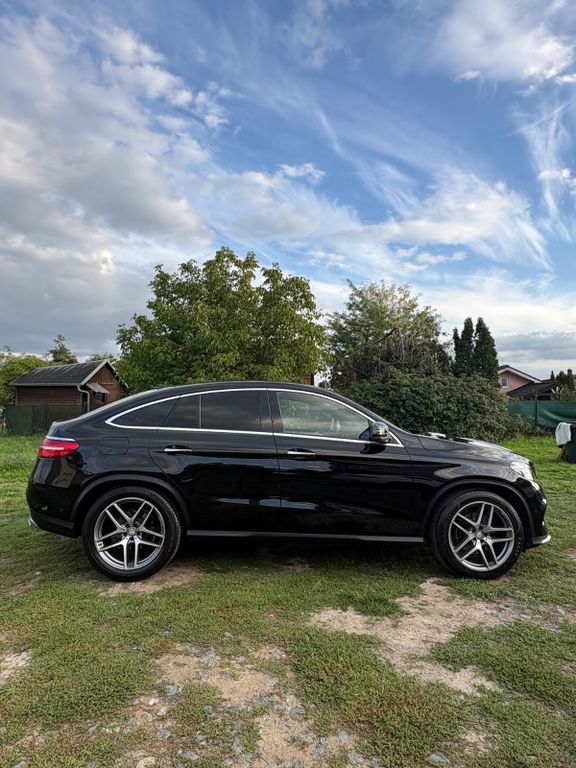 Image of Mercedes-Benz GLE 350