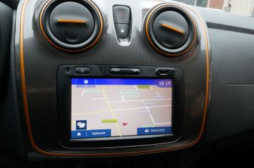 Fahrzeugabbildung Dacia Sandero II Stepway Celebration