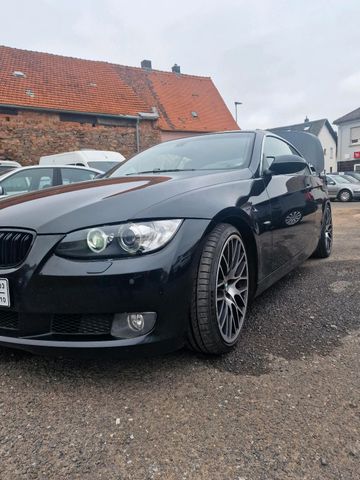 BMW Cabrio e93 330i